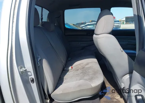 2012 Toyota Tacoma Prerunner V6 z USA, uszkodzony, nr VIN 3TMJU4GN2CM126797